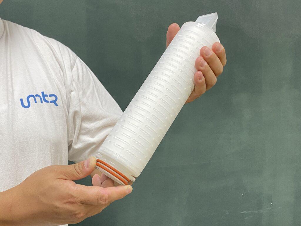 A 'cartridge filter' sample that UMTR CEO Park Seong-ryul wants to manufacture (photo: UMTR)