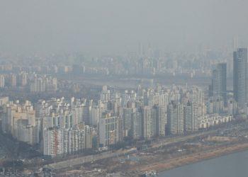 Apartment complexes in Korea (Yonhap)
