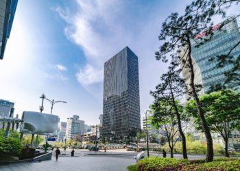 Seoul Tourism Plaza, opened in Samil Building in Jongno-gu t to help the tourism industry in Seoul overcome the COVID-19 crisis and recover.