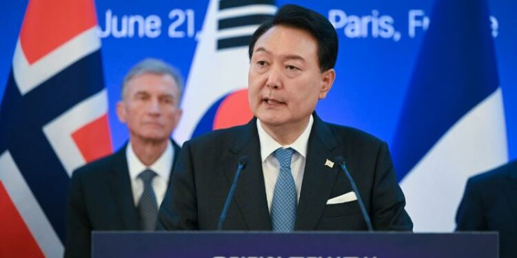 President Yoon Suk Yeol on June 21 speaks in an investment forum with European business leaders at a hotel in Paris.